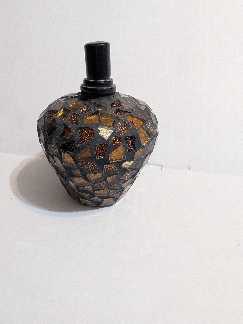 Decorative Mosaic Glass Heart Diffuser Bottle - Black & Copper